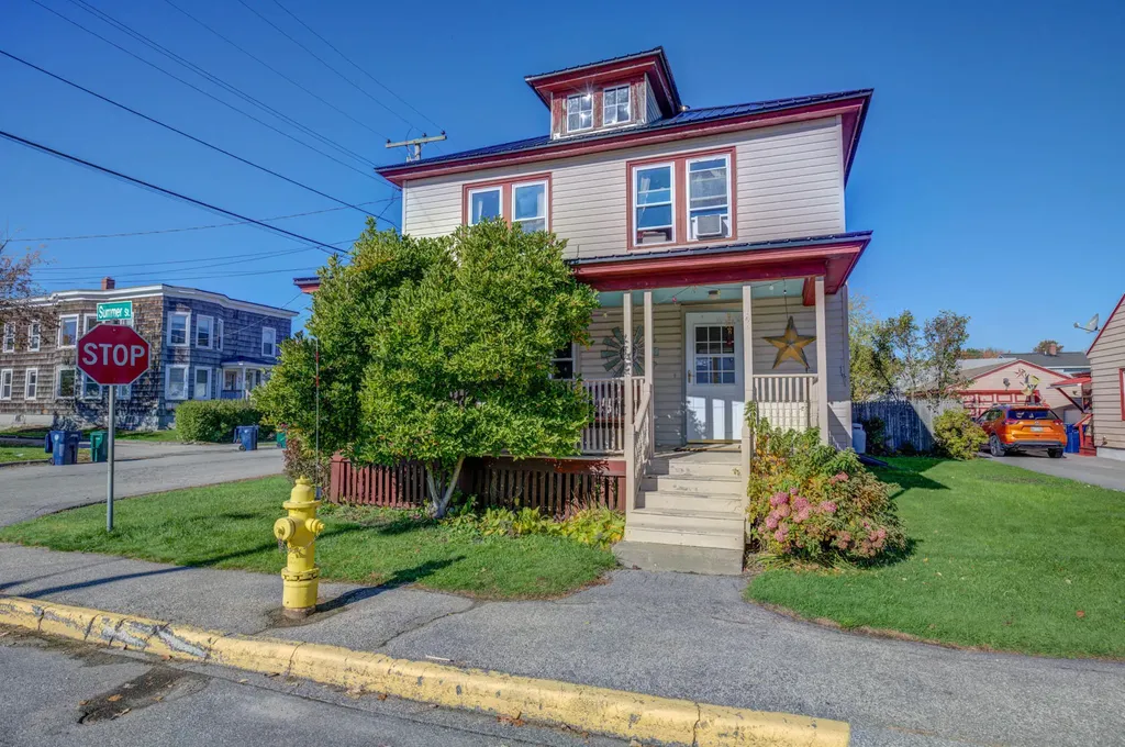 148 Summer Street Biddeford ME 04005