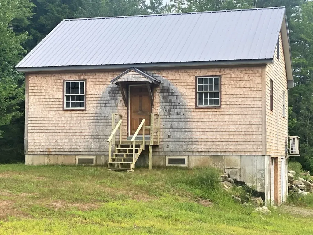 204 Woodmans Mill Road Searsmont ME 04973