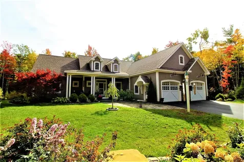 178 S Main Street Morrill ME 04952