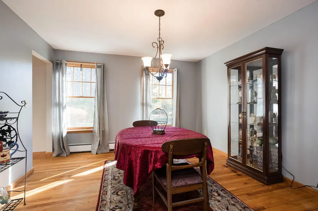 126 Josiah Norton Road York ME 03902