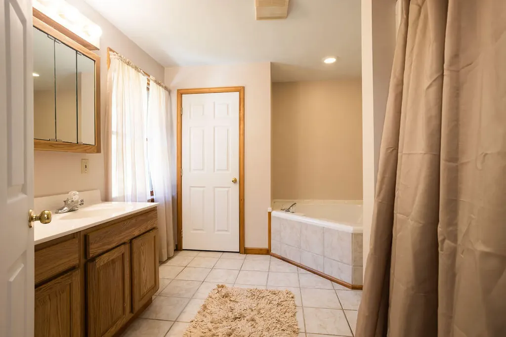 126 Josiah Norton Road York ME 03902