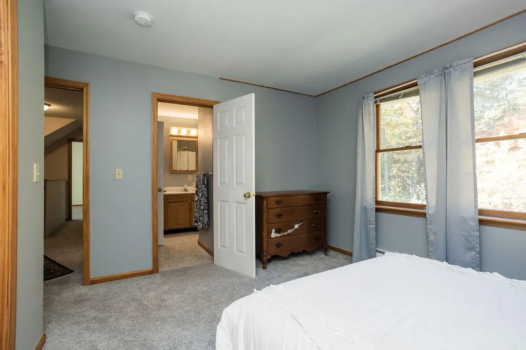 126 Josiah Norton Road York ME 03902