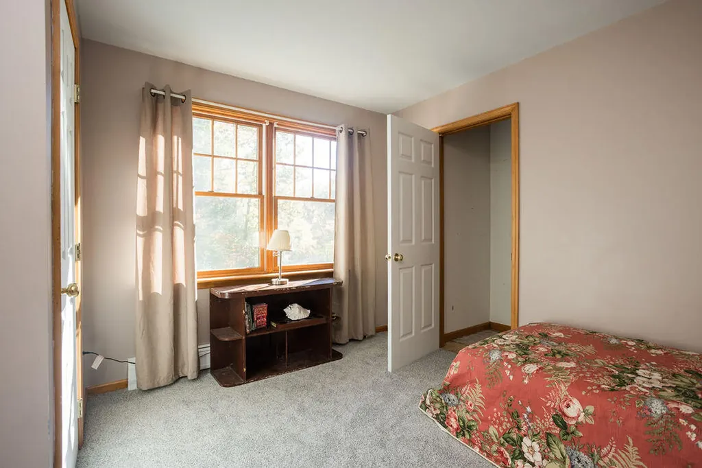 126 Josiah Norton Road York ME 03902