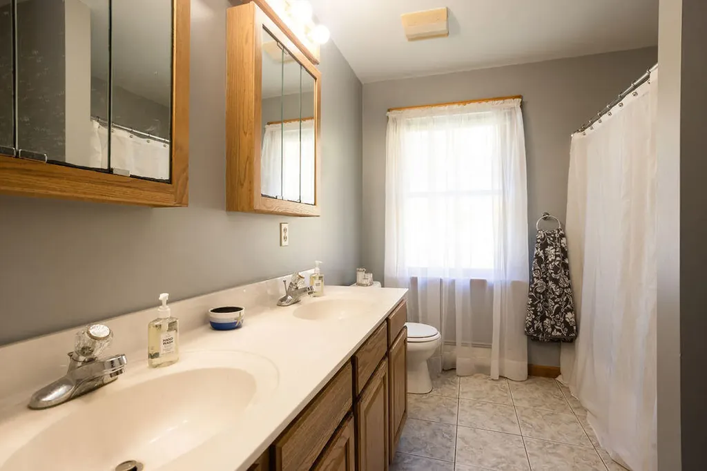 126 Josiah Norton Road York ME 03902