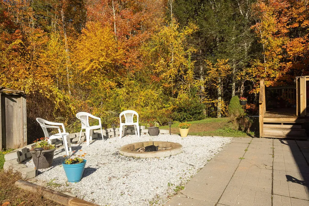 126 Josiah Norton Road York ME 03902