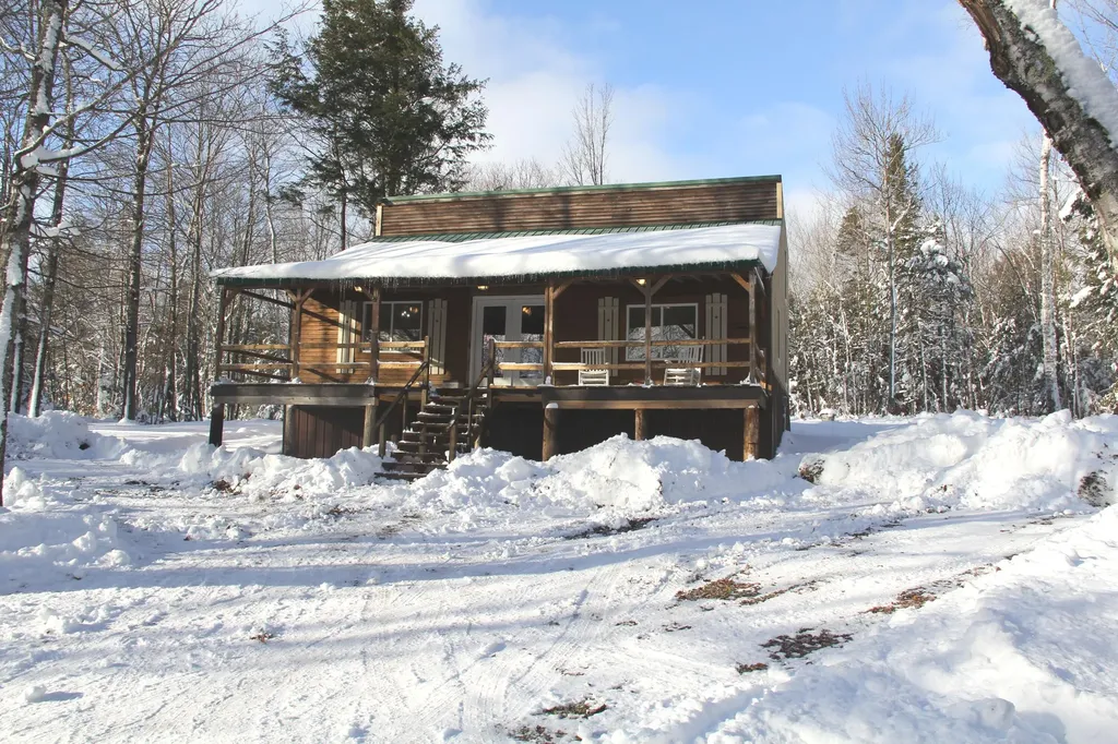 340 Brighton Road Athens ME 04912