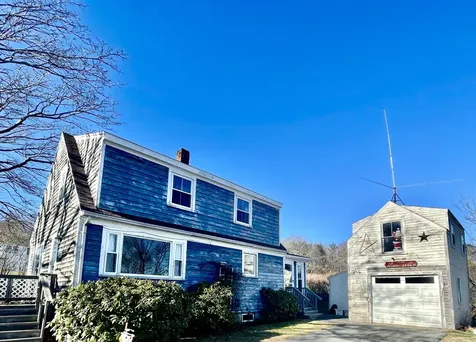 36 Knowlton Avenue Owls Head ME 04854