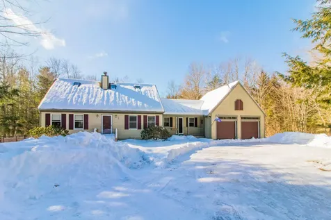 17 Curtis Road Freeport ME 04032