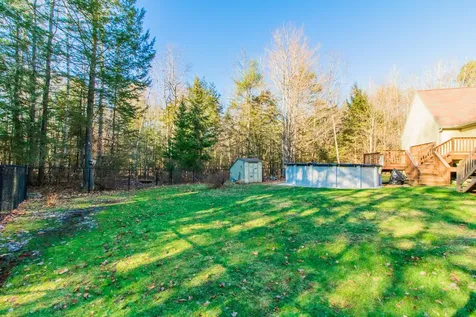 17 Curtis Road Freeport ME 04032