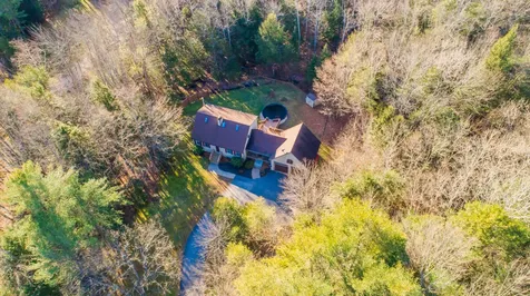 17 Curtis Road Freeport ME 04032