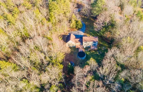 17 Curtis Road Freeport ME 04032