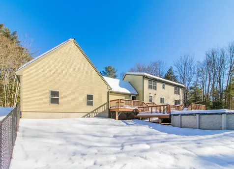 17 Curtis Road Freeport ME 04032