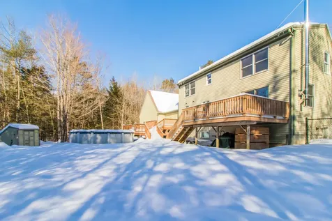 17 Curtis Road Freeport ME 04032