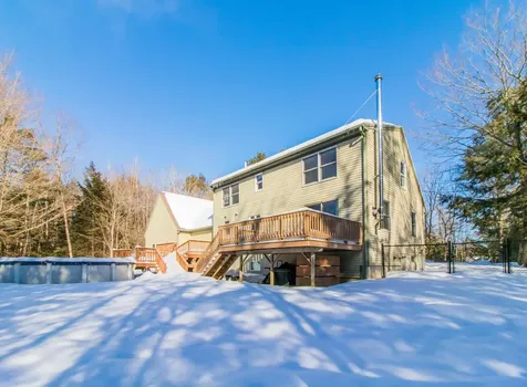 17 Curtis Road Freeport ME 04032