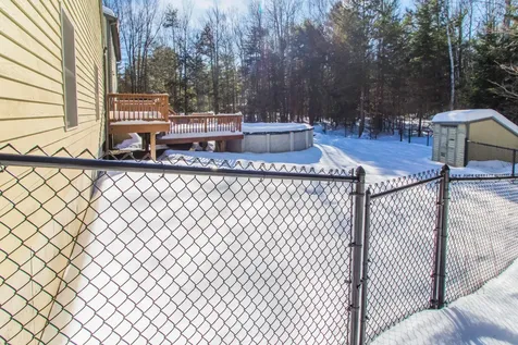 17 Curtis Road Freeport ME 04032
