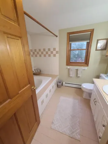 17 Curtis Road Freeport ME 04032
