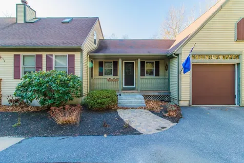 17 Curtis Road Freeport ME 04032