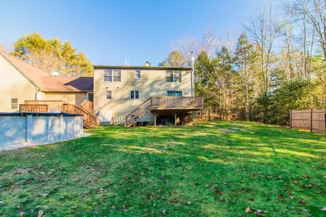 17 Curtis Road Freeport ME 04032