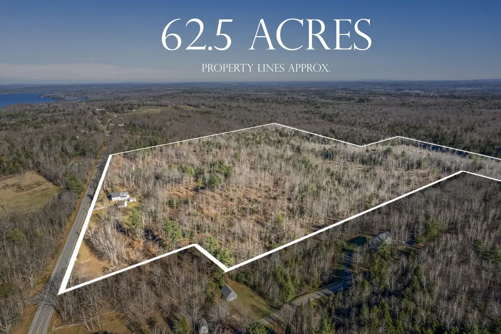 633 Pond Road Sidney ME 04330
