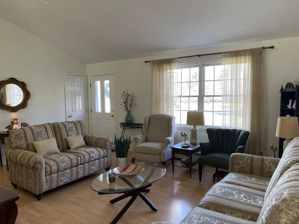 23 Oak Grove Drive Brewer ME 04412