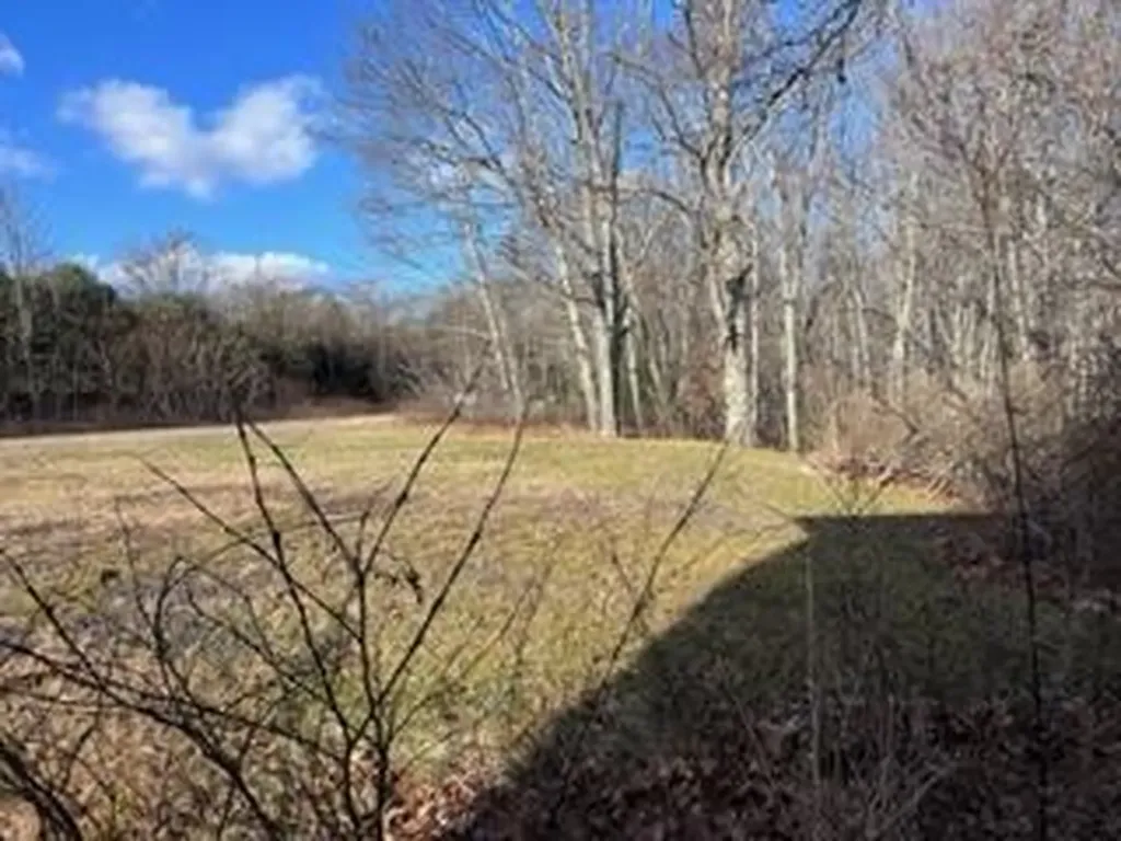 692 Wiscasset Road Whitefield ME 04353