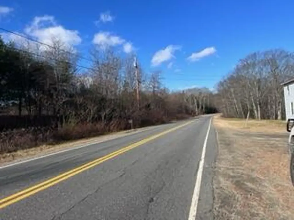 692 Wiscasset Road Whitefield ME 04353