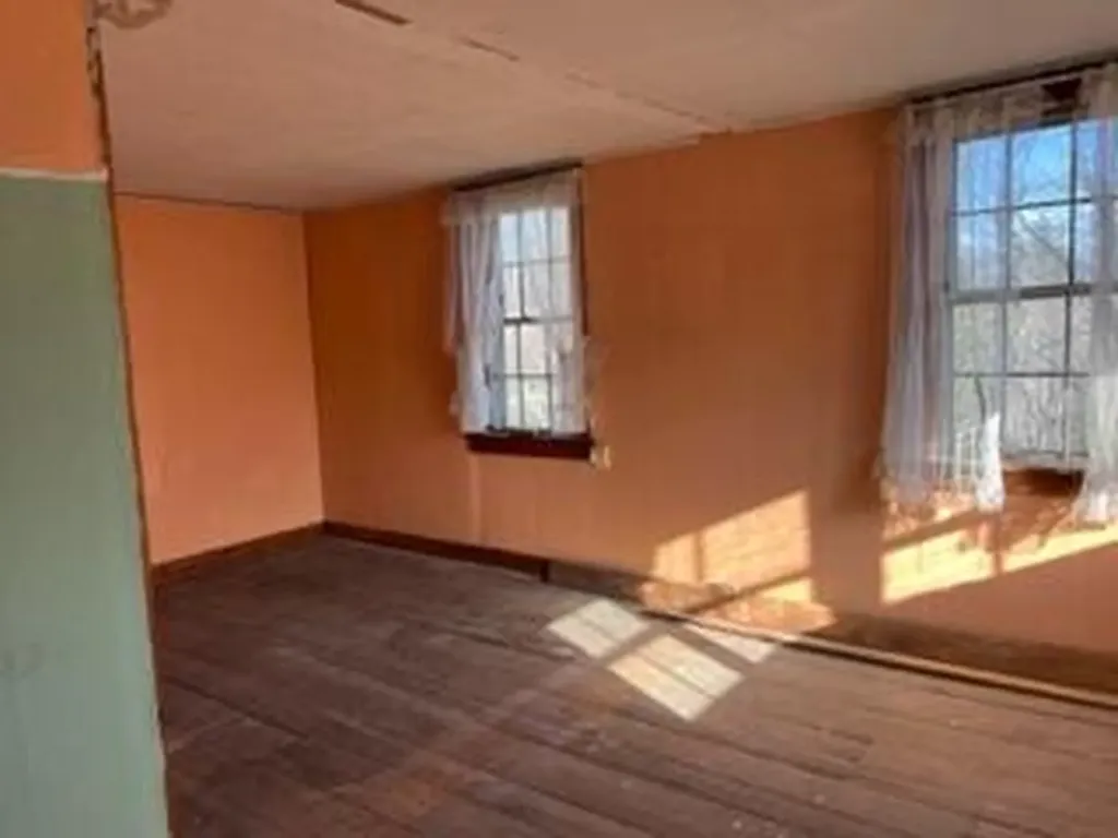 692 Wiscasset Road Whitefield ME 04353