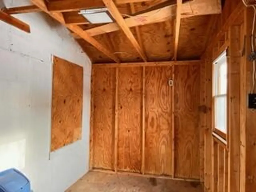 692 Wiscasset Road Whitefield ME 04353
