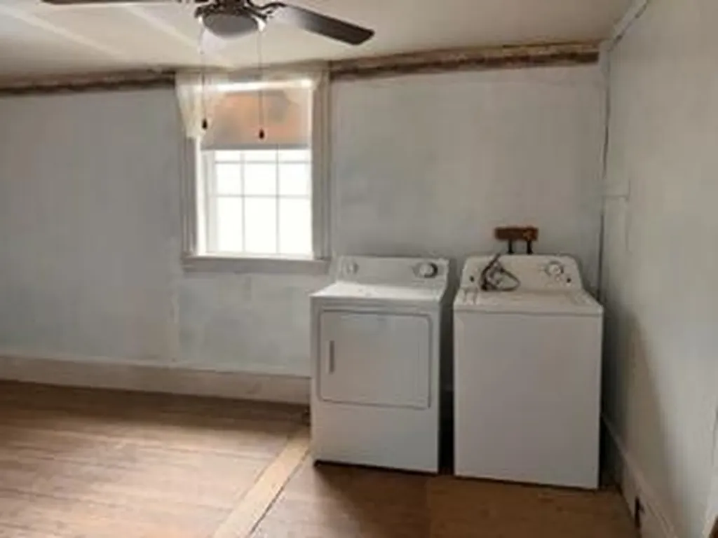 692 Wiscasset Road Whitefield ME 04353