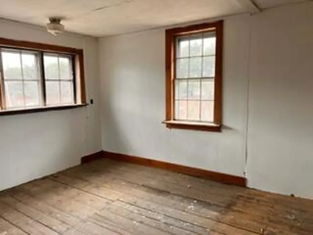 692 Wiscasset Road Whitefield ME 04353