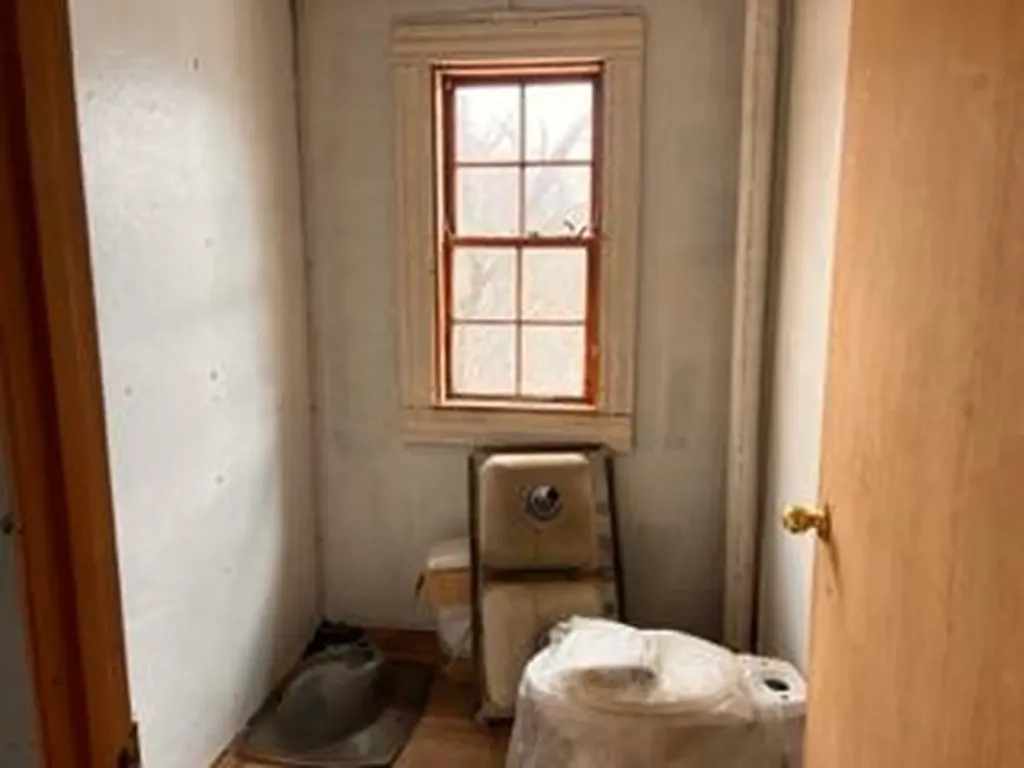 692 Wiscasset Road Whitefield ME 04353