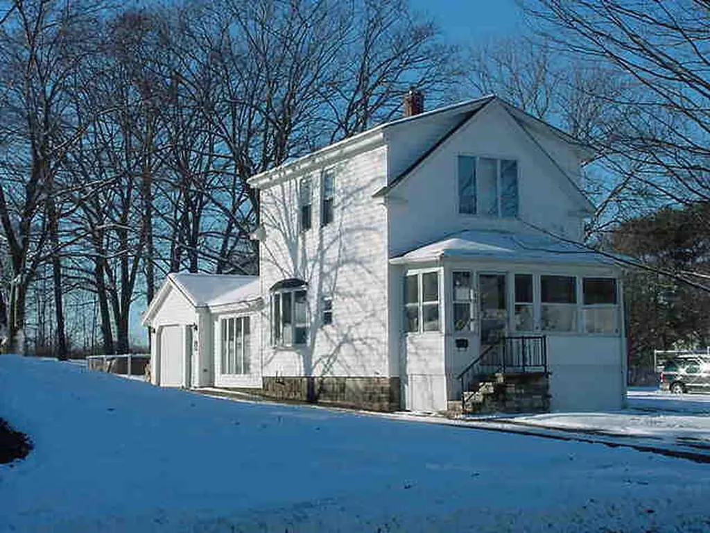 106 Pierce Street Westbrook ME 04092