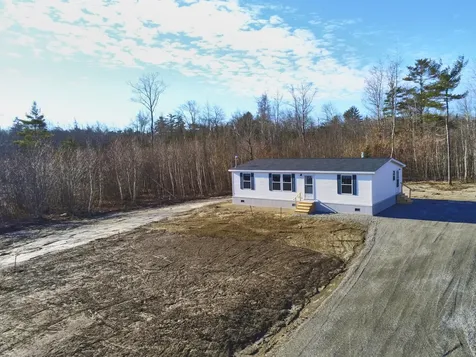 81 Boggs Farm Lane Warren ME 04864