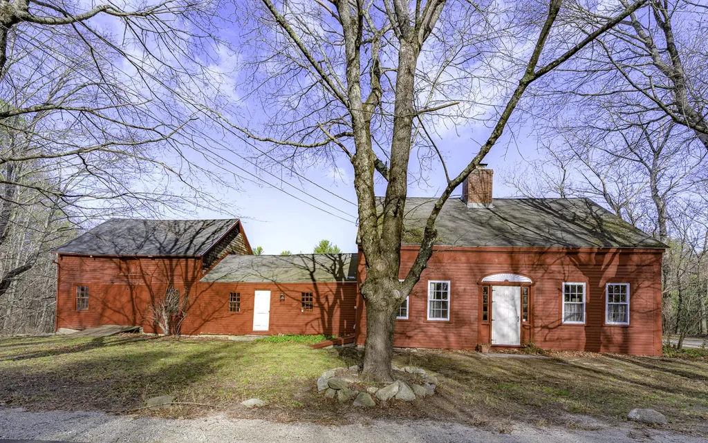 855 Elmwood Road Pownal ME 04069