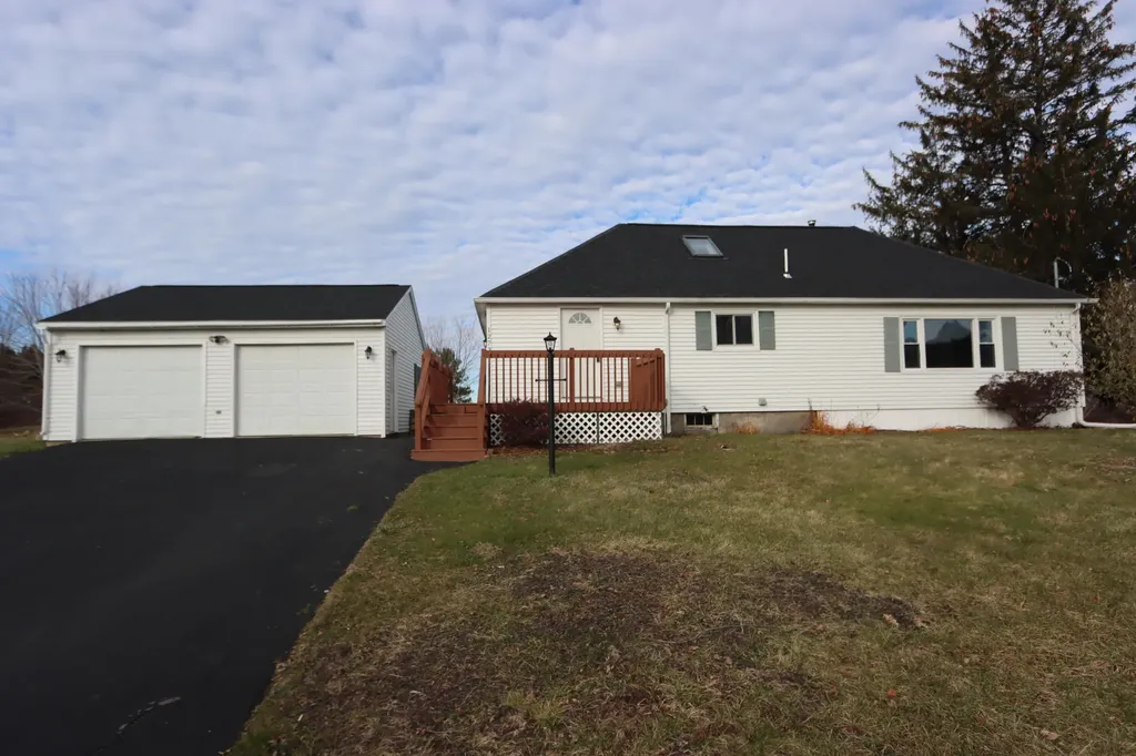 1273 Old Danville Road Auburn ME 04210