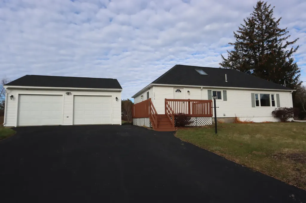 1273 Old Danville Road Auburn ME 04210