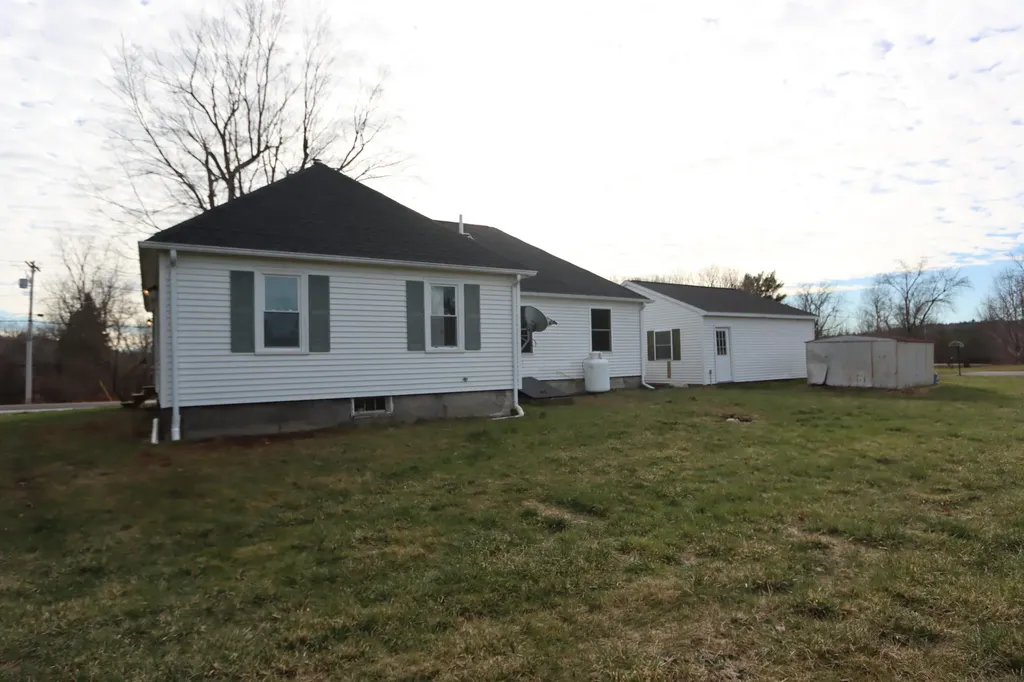 1273 Old Danville Road Auburn ME 04210
