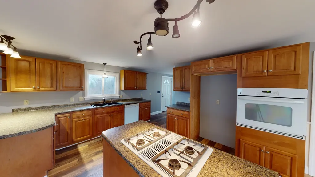 1273 Old Danville Road Auburn ME 04210
