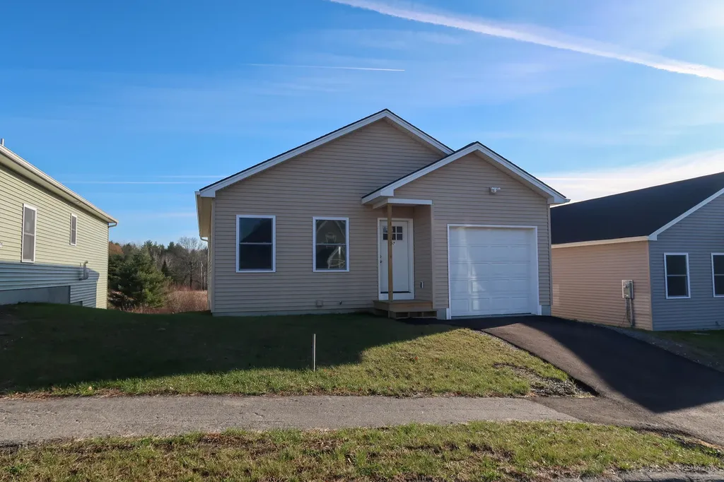 57 Village Circle Augusta ME 04330