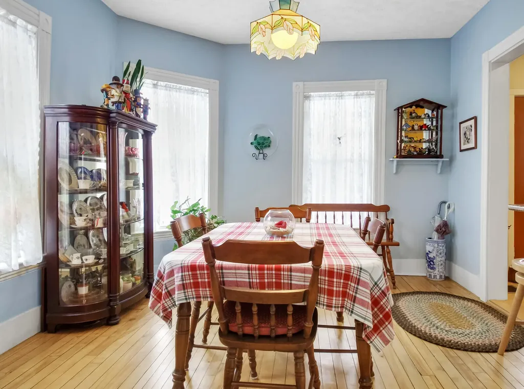 146 Gamage Avenue Auburn ME 04210