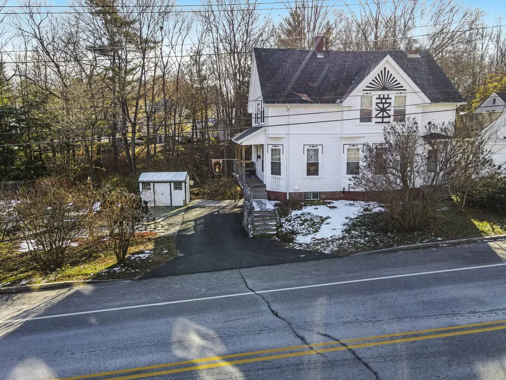 146 Gamage Avenue Auburn ME 04210