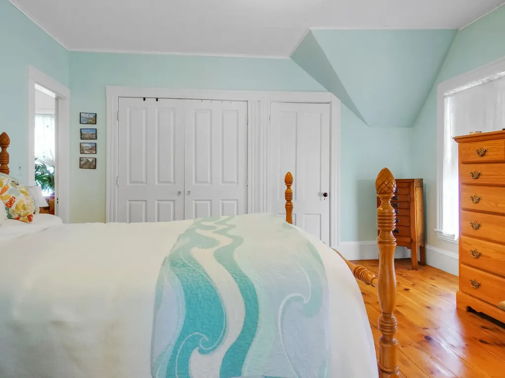 146 Gamage Avenue Auburn ME 04210