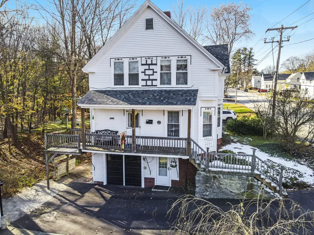 146 Gamage Avenue Auburn ME 04210
