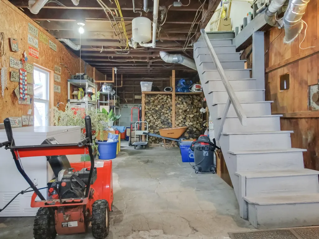 146 Gamage Avenue Auburn ME 04210