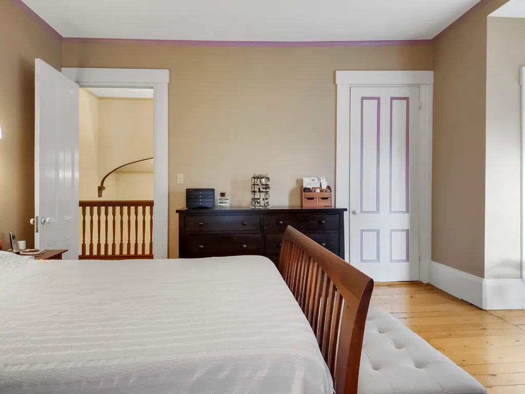 73 High Street Fairfield ME 04937