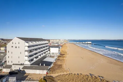 39 West Grand Avenue Old Orchard Beach ME 04064