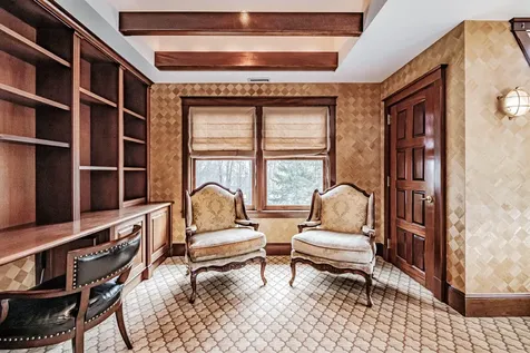 153 Foreside Road Falmouth ME 04105