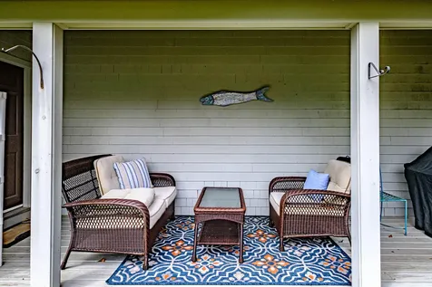 153 Foreside Road Falmouth ME 04105