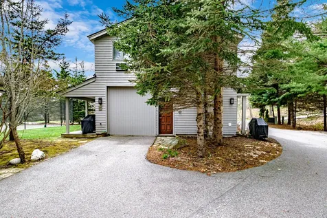 153 Foreside Road Falmouth ME 04105
