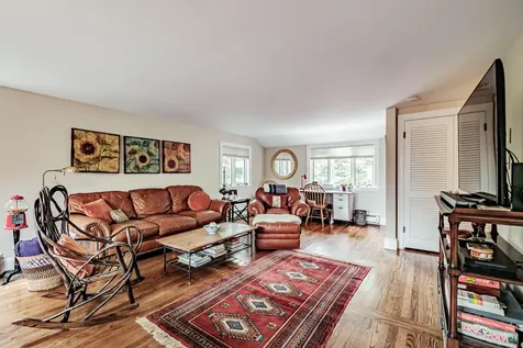 153 Foreside Road Falmouth ME 04105
